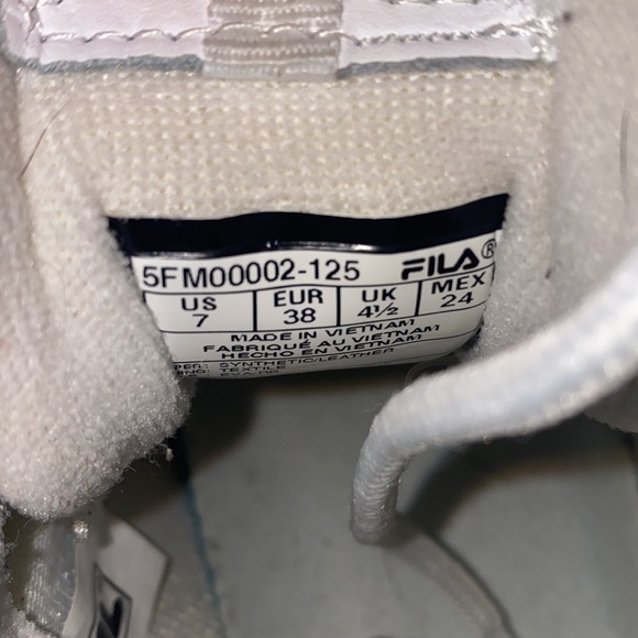 WOMEN'S FILA DISRUPTOR II PREMIUM SNEAKERS - Picture 6 of 6